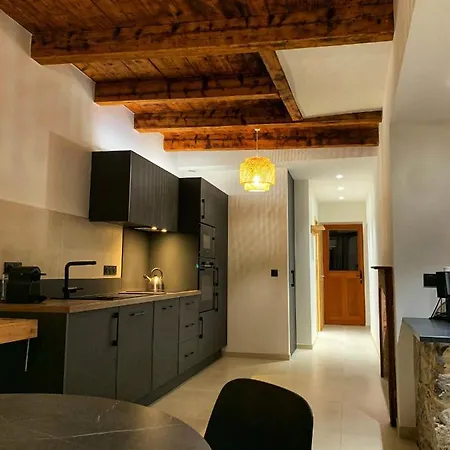 Appartement De Charme Pour 4 Personnes La Roche-sur-Foron Exterior photo